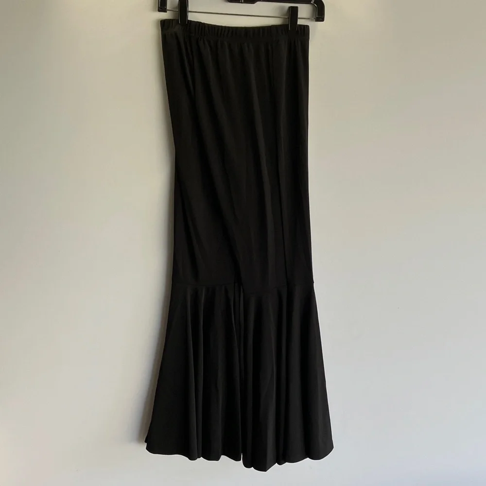LYANER Chic Black Flare Women's Pants/Leggings